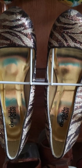 Heel - Picture 2 of 2